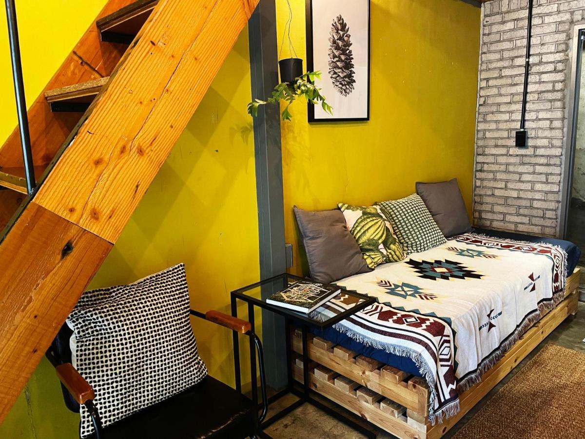 Hongdae Guesthouse Pajamaparty Сеул Екстериор снимка