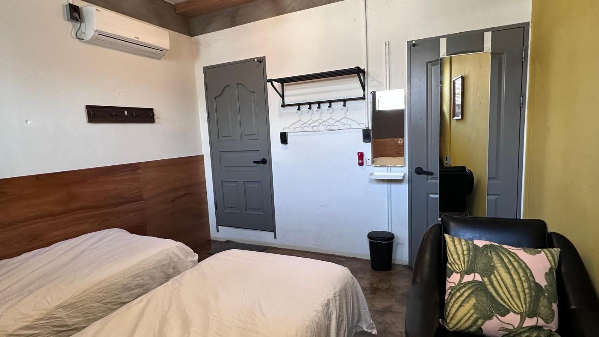 Hongdae Guesthouse Pajamaparty Сеул Екстериор снимка