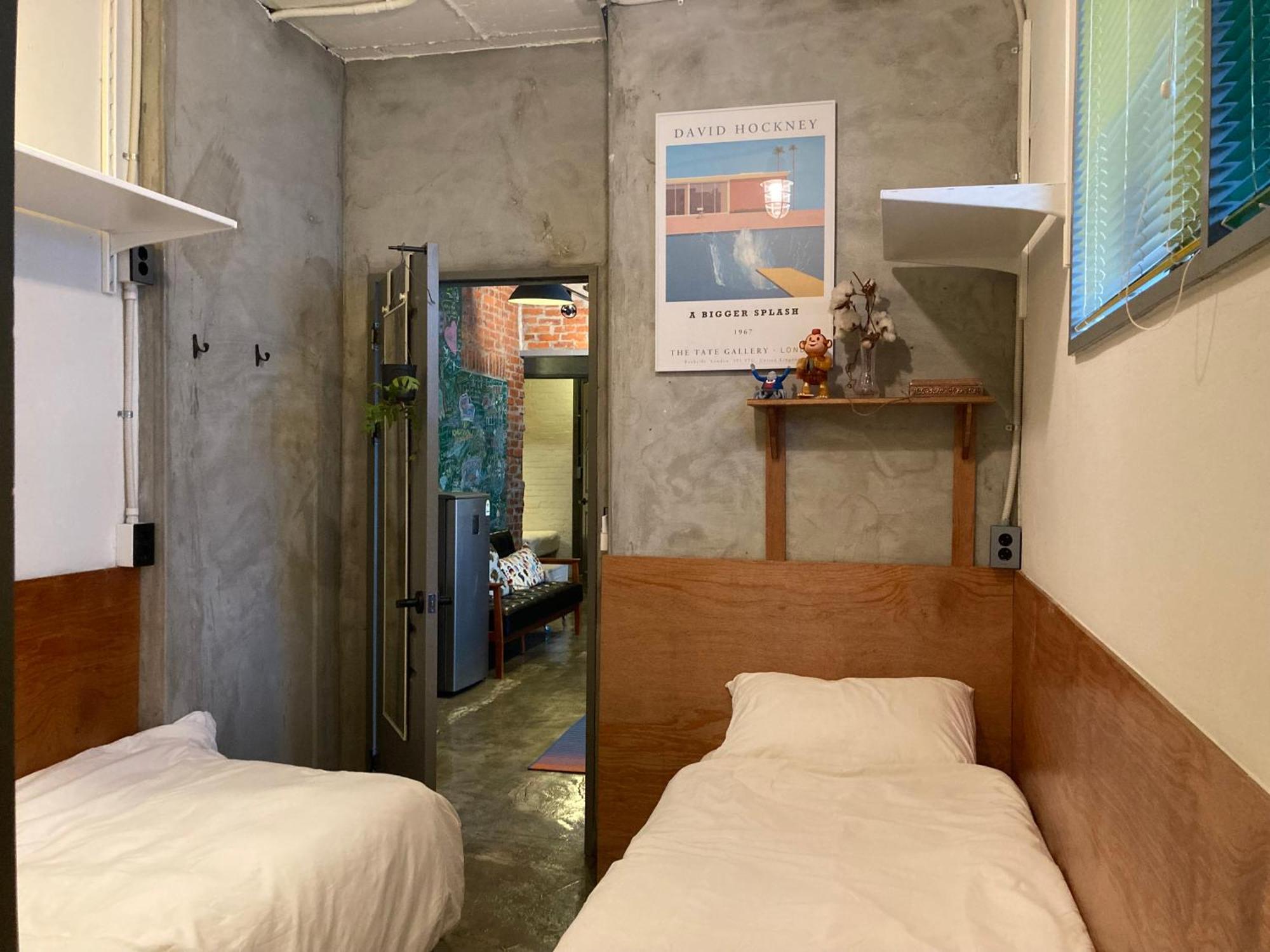 Hongdae Guesthouse Pajamaparty Сеул Екстериор снимка