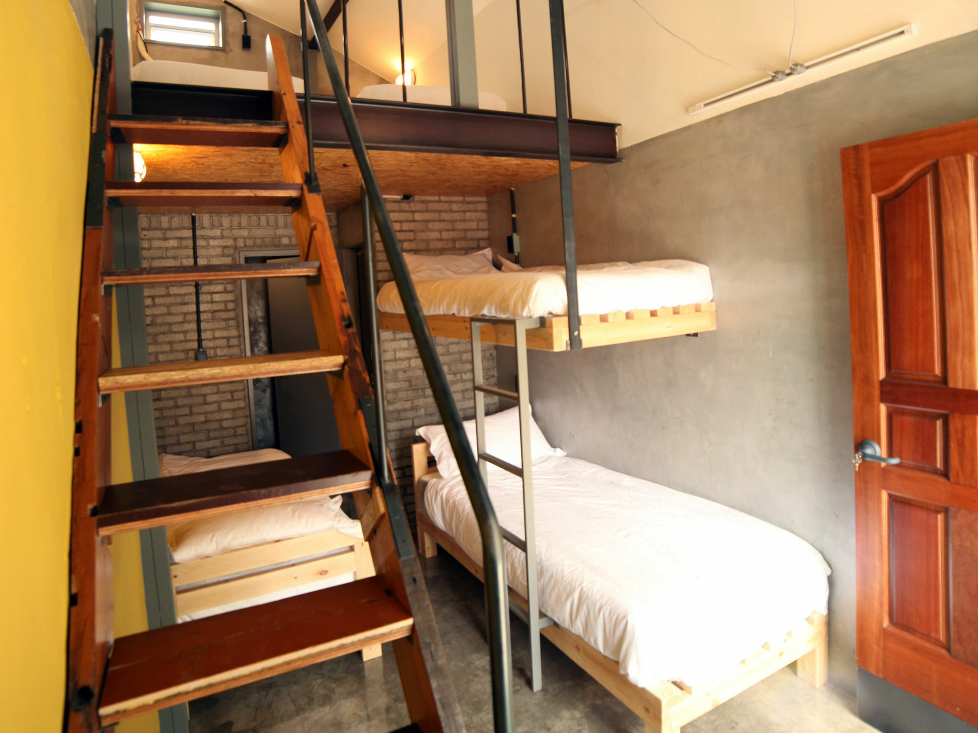 Hongdae Guesthouse Pajamaparty Сеул Екстериор снимка
